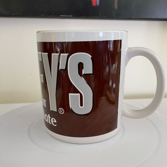 Hersheys Milk Chocolate Ceramic Mug 20 oz White & Brown 5 in Tall 4.5" in Diamet - Picture 8 of 9